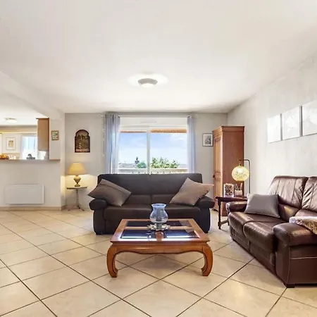 Appart 4 Bedrooms Qiuet Parking Apartamento