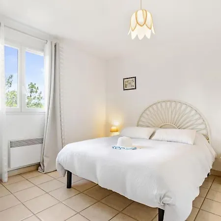 Appart 4 Bedrooms Qiuet Parking Apartamento