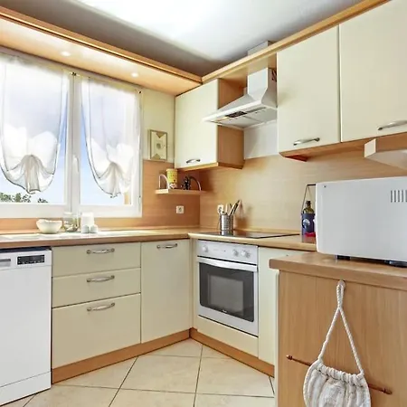 Apartamento Appart 4 Bedrooms Qiuet Parking