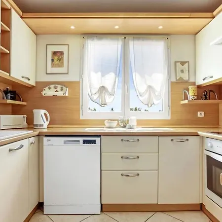 Διαμέρισμα Appart 4 Bedrooms Qiuet Parking *