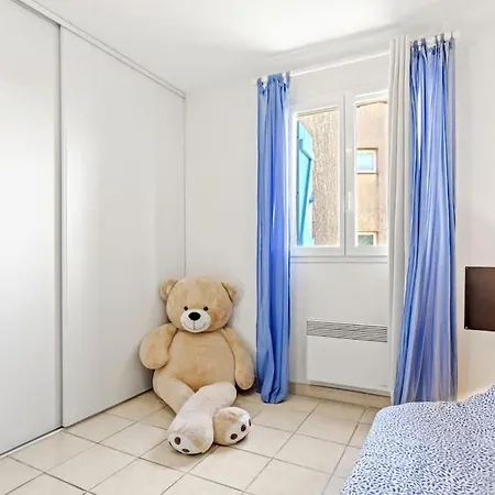Διαμέρισμα Appart 4 Bedrooms Qiuet Parking